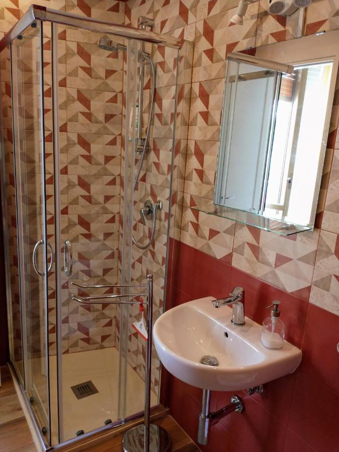 Mi Casa Tu Casa Hotell Formia Exteriör bild