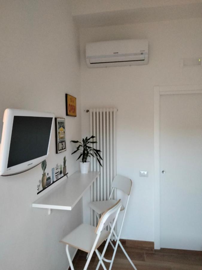 Mi Casa Tu Casa Hotell Formia Exteriör bild